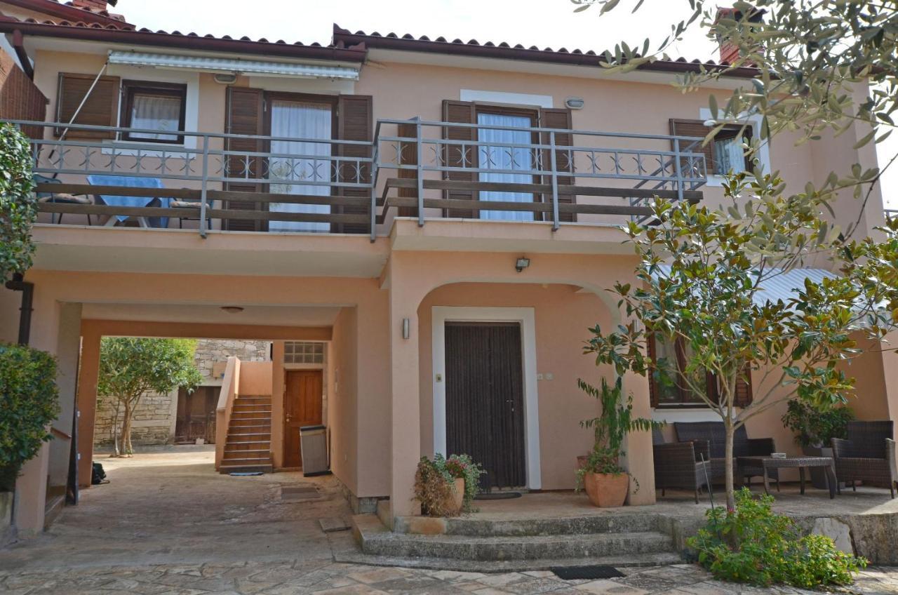 Apartments Josip Pavicini Exterior foto